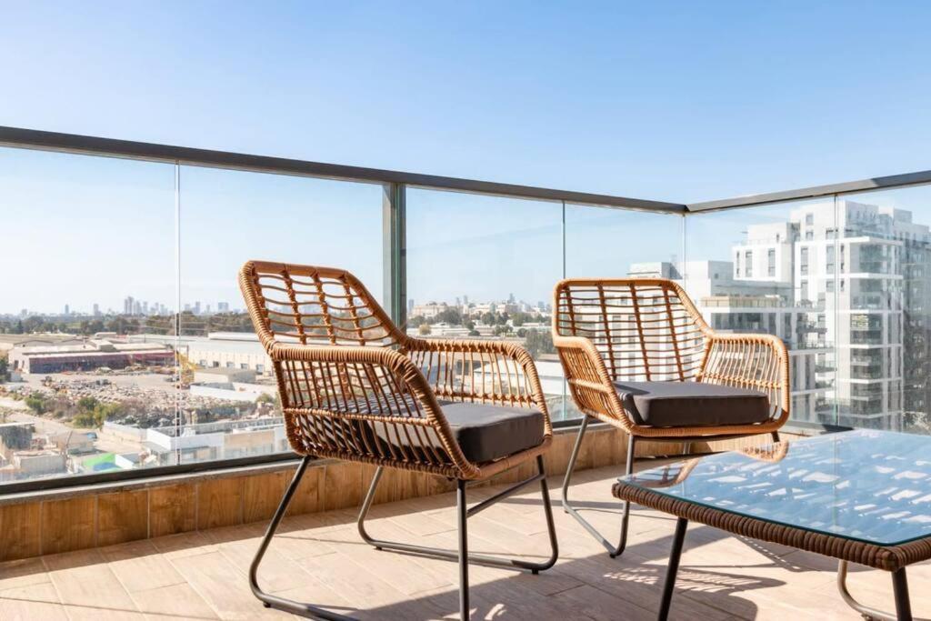 O&O Group - Luxury Apt/3 Br/New Tower/Parking Apartment Or Yehuda Exterior photo